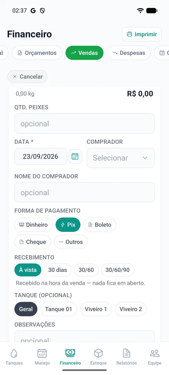 Formulário de venda com data, comprador, forma de pagamento, prazo de recebimento e tanque.
